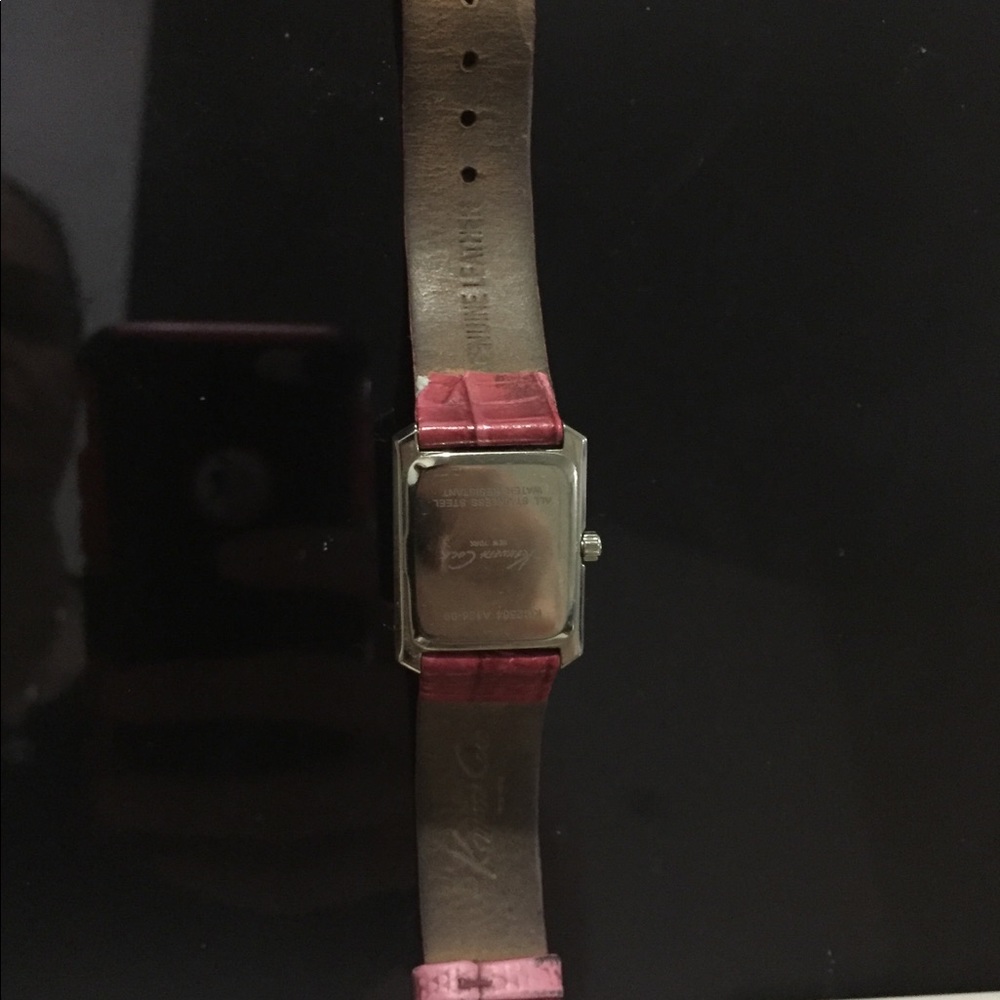Watch - Picture 3 of 4
